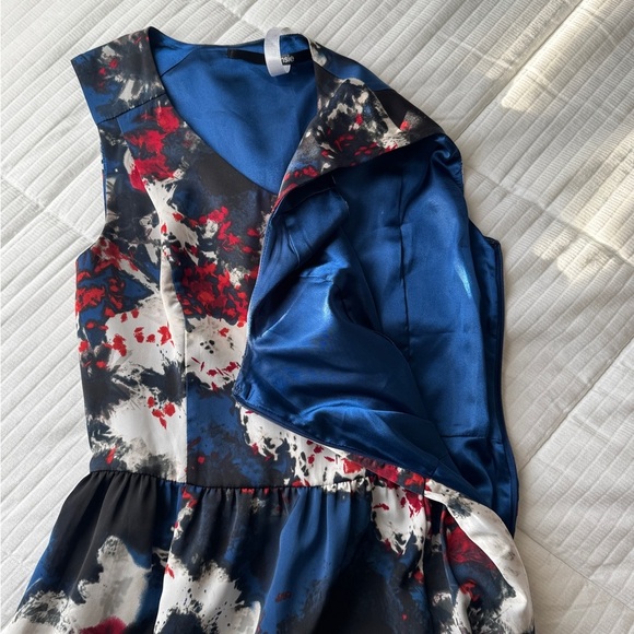 Kensie multi colored sleeveless dress - Picture 7 of 8